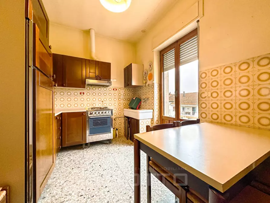 Immagine 10 di Villa in vendita  in Via Angelo Valazza 60 a Boca