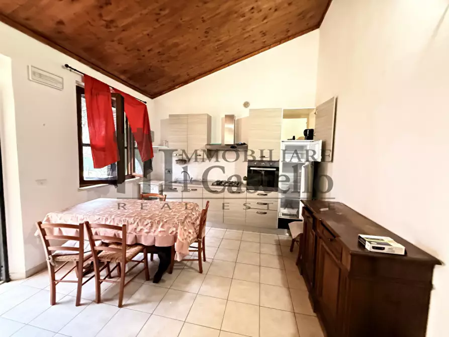 Immagine 4 di Appartamento in vendita  in Rigutini a Castiglione Del Lago