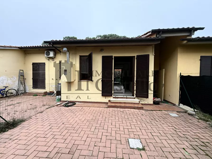 Immagine 17 di Appartamento in vendita  in Rigutini a Castiglione Del Lago