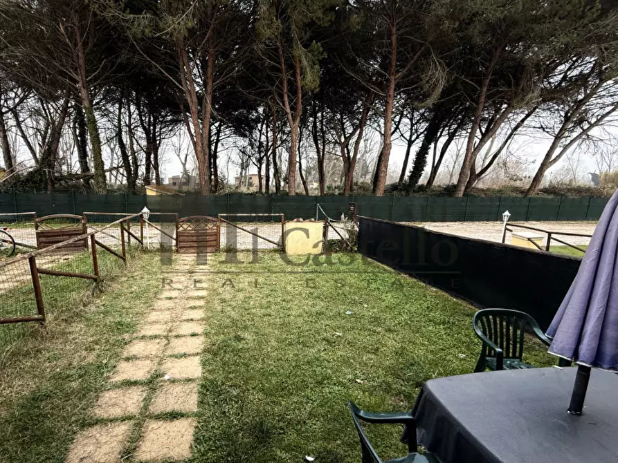 Immagine 27 di Appartamento in vendita  in Rigutini a Castiglione Del Lago