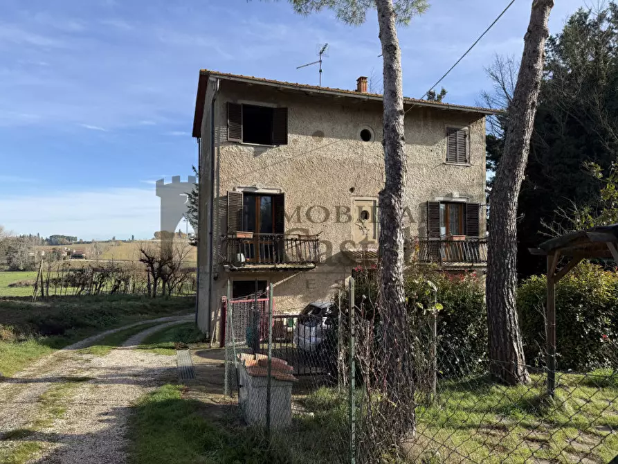 Immagine 2 di Casa indipendente in vendita  in ceraso a Castiglione Del Lago