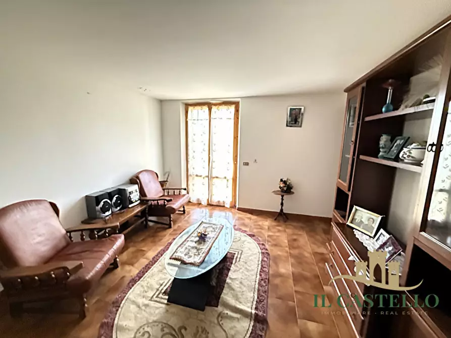 Immagine 4 di Casa indipendente in vendita  in ceraso a Castiglione Del Lago
