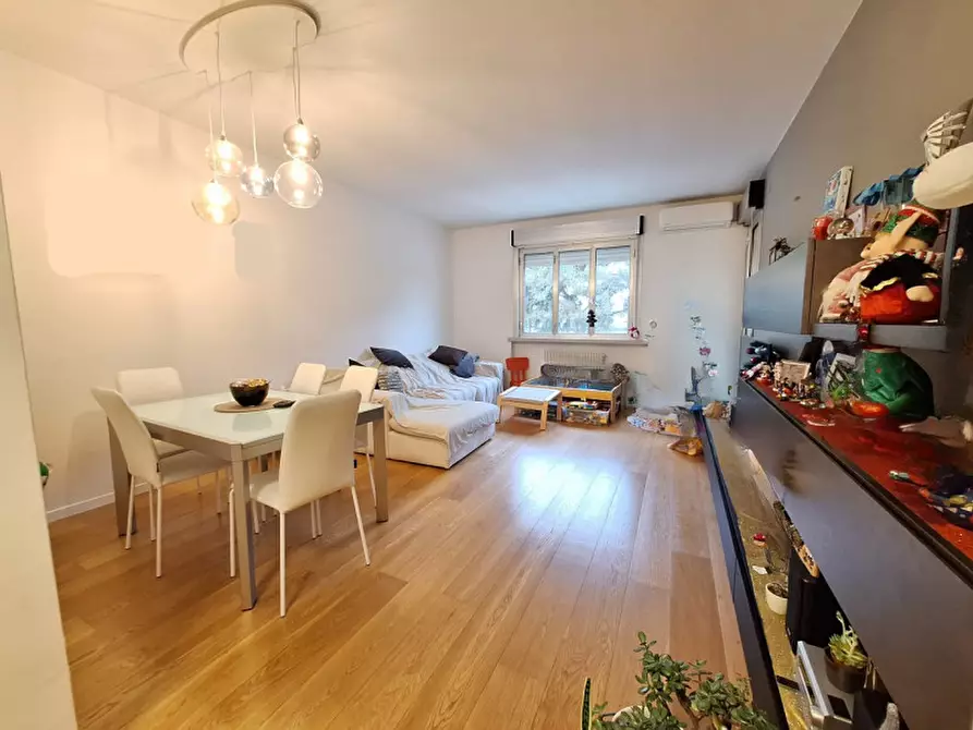 Immagine 2 di Appartamento in vendita  in via Beccaria a Spinea