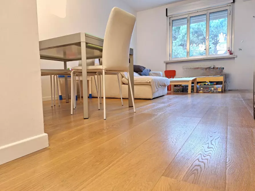 Immagine 4 di Appartamento in vendita  in via Beccaria a Spinea