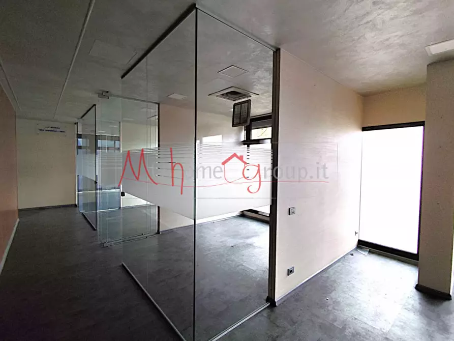 Immagine 1 di Ufficio in vendita  in Via Roma a Ponte San Nicolò