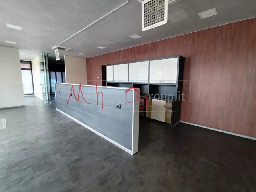 Immagine 3 di Ufficio in vendita  in Via Roma a Ponte San Nicolò