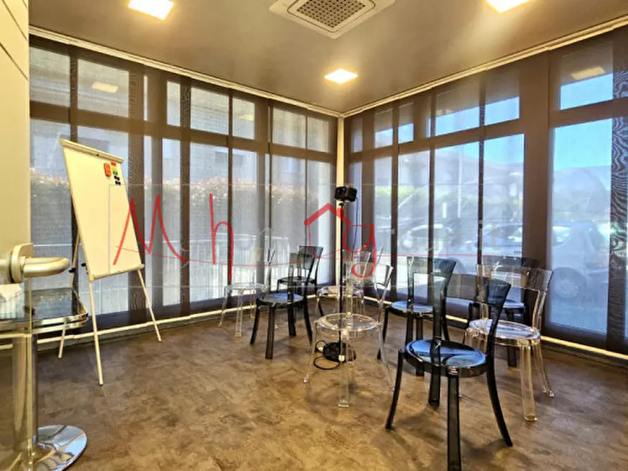 Immagine 4 di Ufficio in vendita  in Via Roma a Ponte San Nicolò
