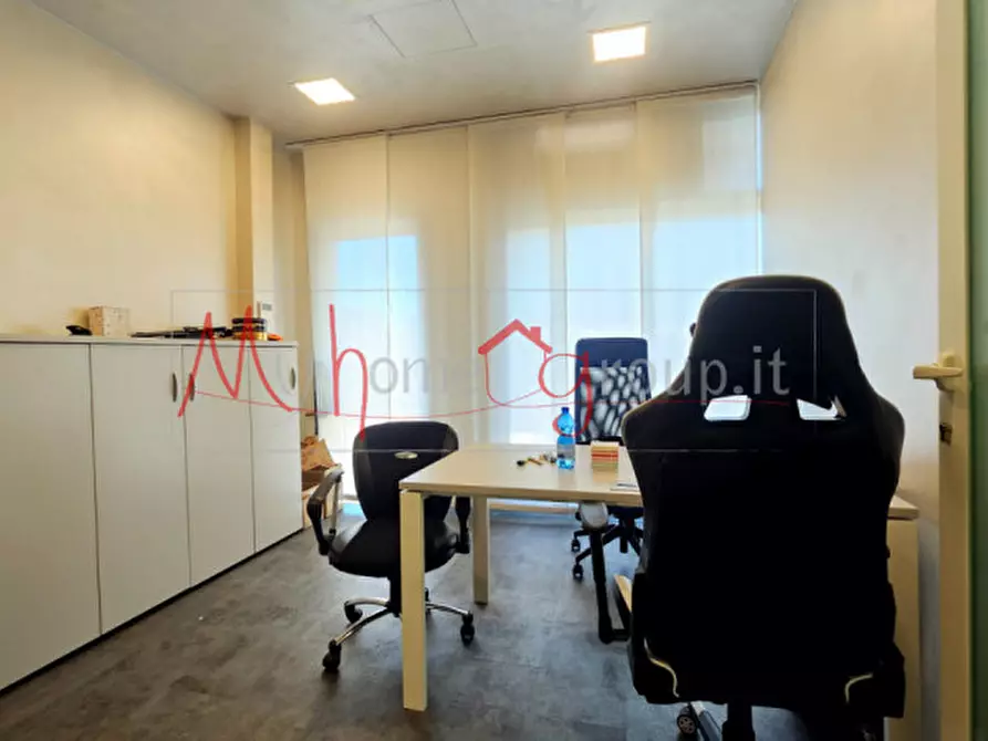 Immagine 8 di Ufficio in vendita  in Via Roma a Ponte San Nicolò
