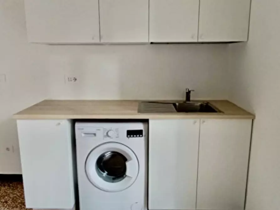 Immagine 5 di Appartamento in affitto  in Corso Luigi Andrea Martinetti a Genova