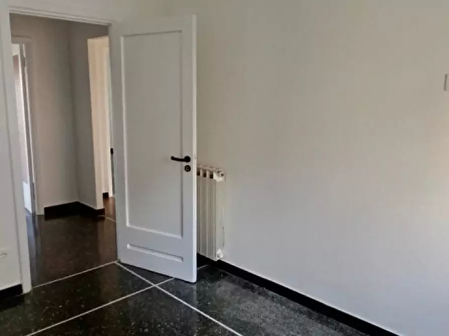 Immagine 12 di Appartamento in affitto  in Corso Luigi Andrea Martinetti a Genova