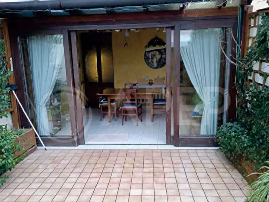 Immagine 6 di Negozio in vendita  in Vicolo Petrarca, 3 a San Martino Di Lupari