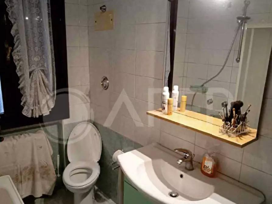 Immagine 10 di Negozio in vendita  in Vicolo Petrarca, 3 a San Martino Di Lupari