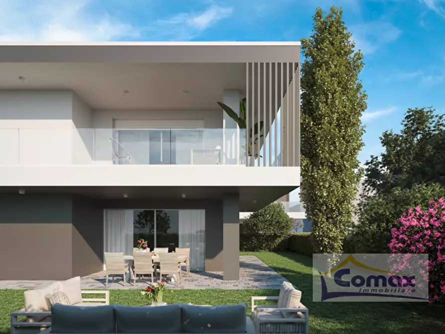 Immagine 1 di Villa in vendita  in Via Don Bosco a Selvazzano Dentro