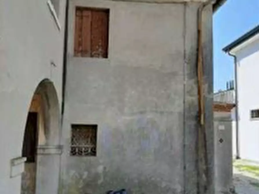 Immagine 3 di Casa indipendente in vendita  in Via Zero Branco a Mogliano Veneto
