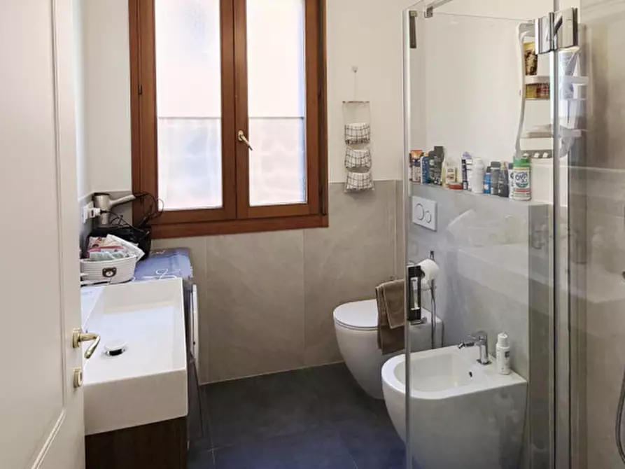 Immagine 6 di Appartamento in vendita  in Via Gian Battista Morgagni a Bologna