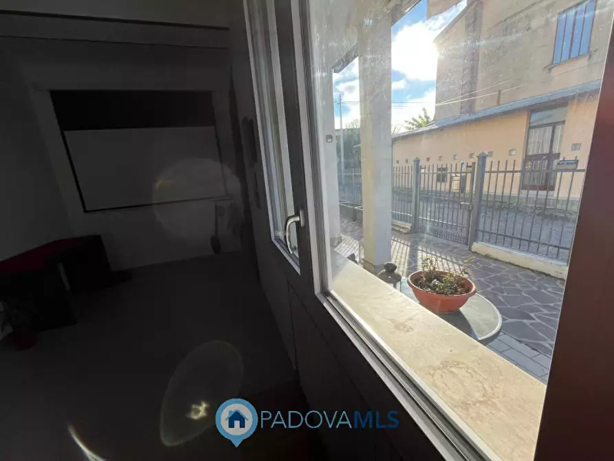 Immagine 6 di Appartamento in vendita  in Via Padova a Albignasego