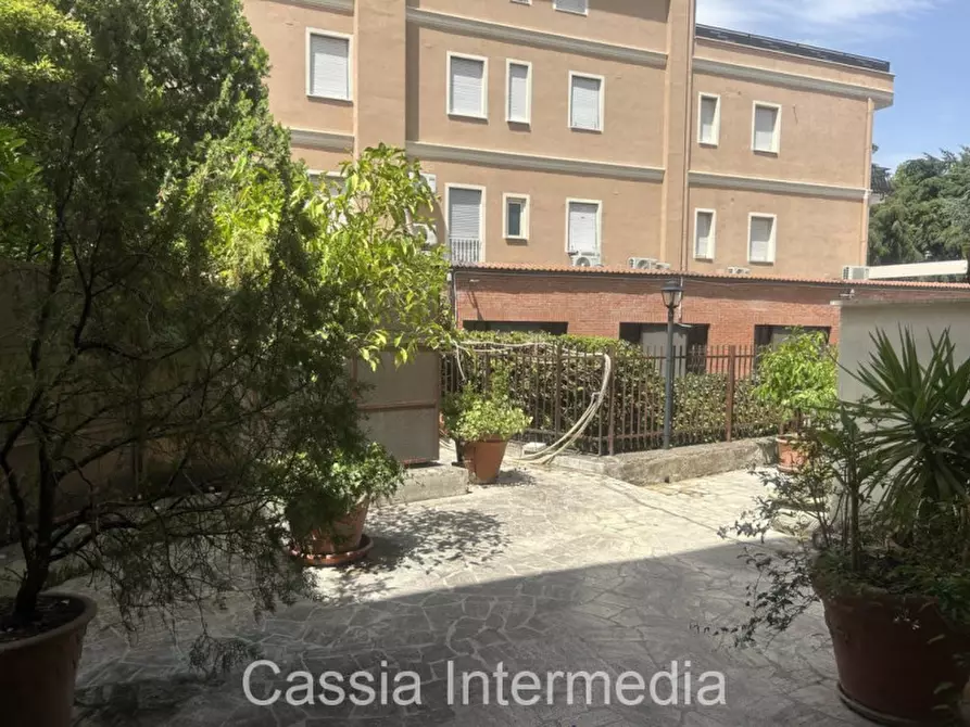 Immagine 31 di Attico in vendita  in Via della Vittoria 17 a Campagnano Di Roma