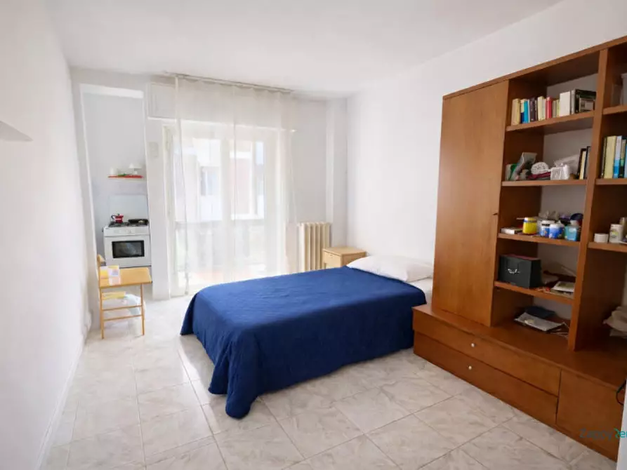 Immagine 1 di Appartamento in affitto  in Via Monzambano a Milano