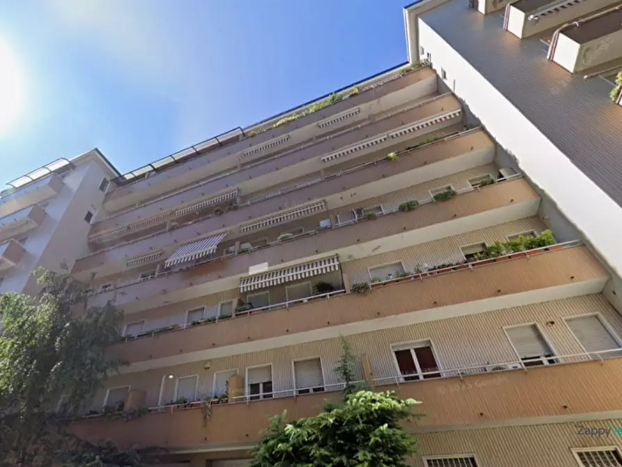 Immagine 1 di Appartamento in affitto  in Viale delle Rimembranze di Greco a Milano