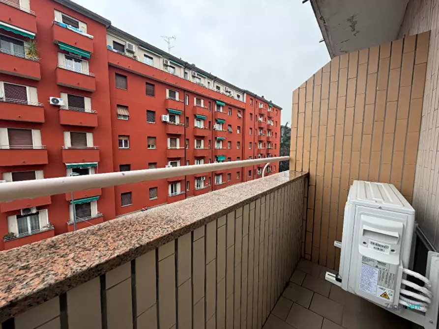 Immagine 36 di Appartamento in affitto  in Viale delle Rimembranze di Greco a Milano
