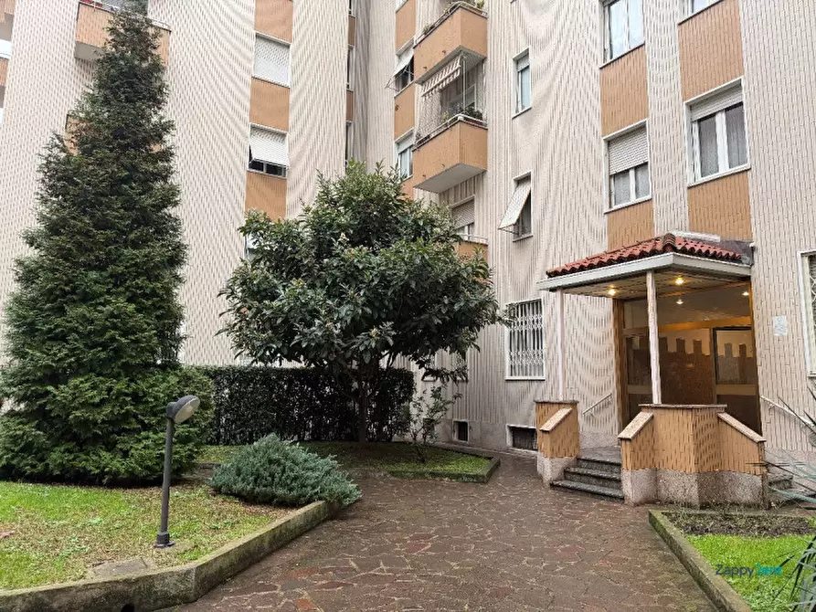 Immagine 31 di Appartamento in affitto  in Viale delle Rimembranze di Greco, 39 a Milano