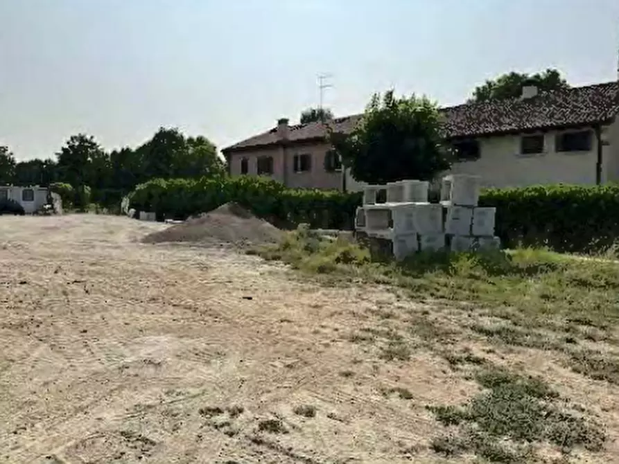 Immagine 3 di Terreno in vendita  in Strada delle Zecchette a Treviso