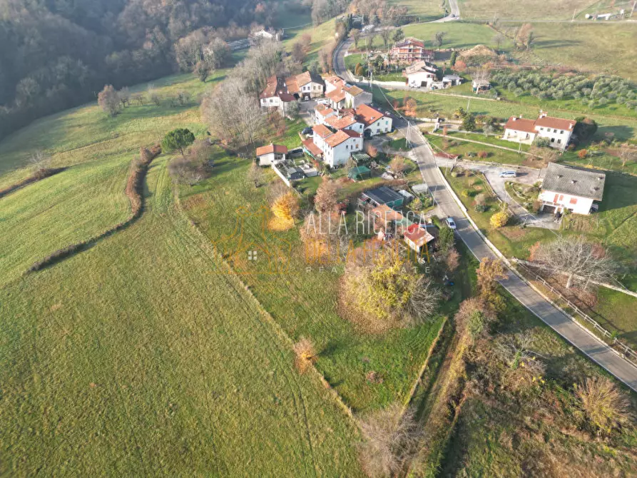 Immagine 2 di Terreno in vendita  in Contrada Panizzon dal Maso a Monte Di Malo