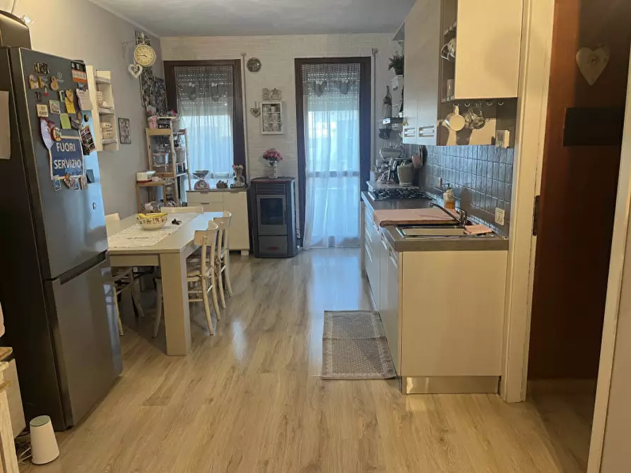 Immagine 5 di Appartamento in vendita  in via Aquileia a Mestrino