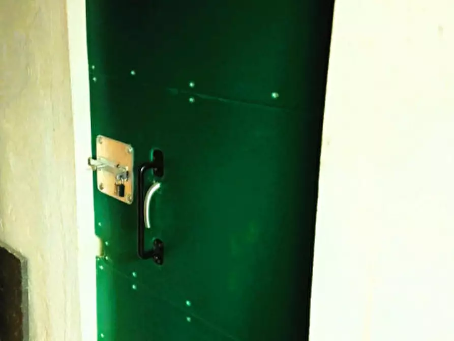 Immagine 1 di Posto auto in affitto  in Via Vincenzo Bellini, 40 a Firenze