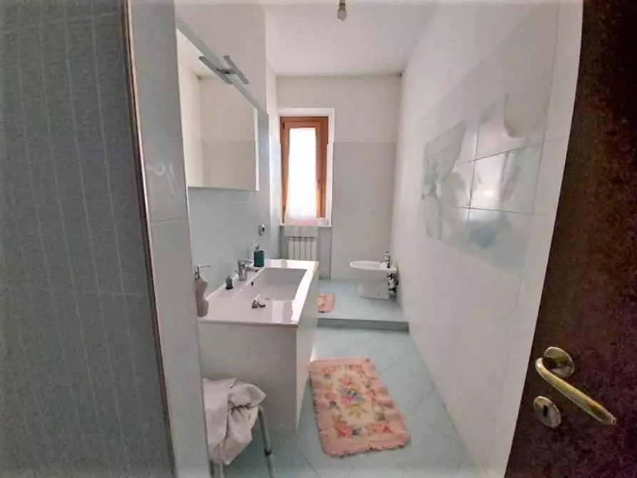 Immagine 12 di Appartamento in vendita  in Via Buscalferri, N. 3 a Caldarola