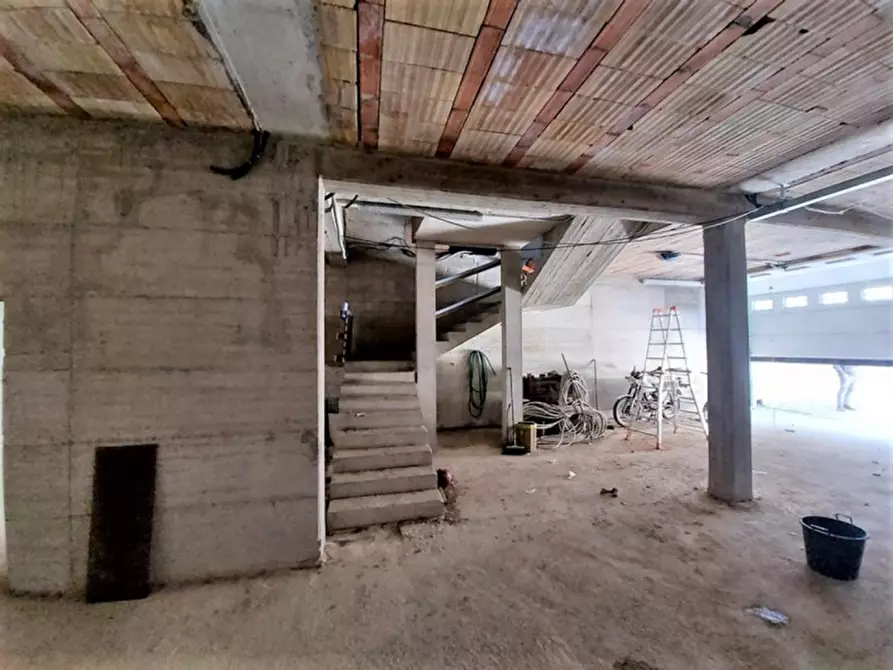 Immagine 11 di Capannone industriale in vendita  in Via Buscalferri, N. 3 a Caldarola