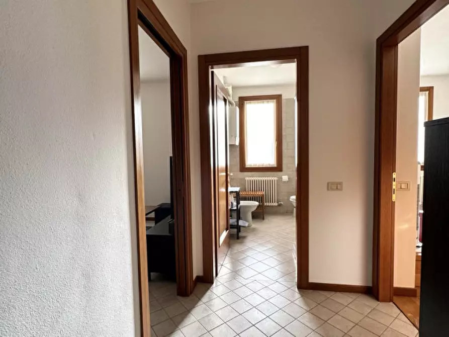 Immagine 10 di Appartamento in vendita  in Via Angarano a Colceresa