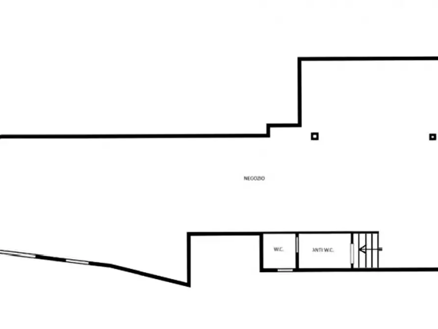 Immagine 9 di Negozio in vendita  in Via Ugo La Malfa a Susegana