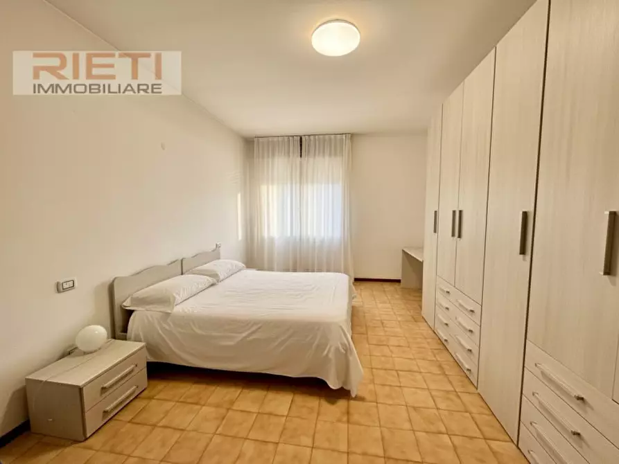 Immagine 11 di Appartamento in vendita  in largo wanda pitoni, 2 a Rieti