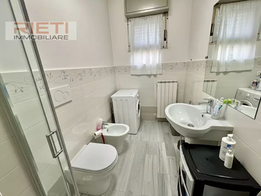 Immagine 16 di Appartamento in vendita  in largo wanda pitoni, 2 a Rieti