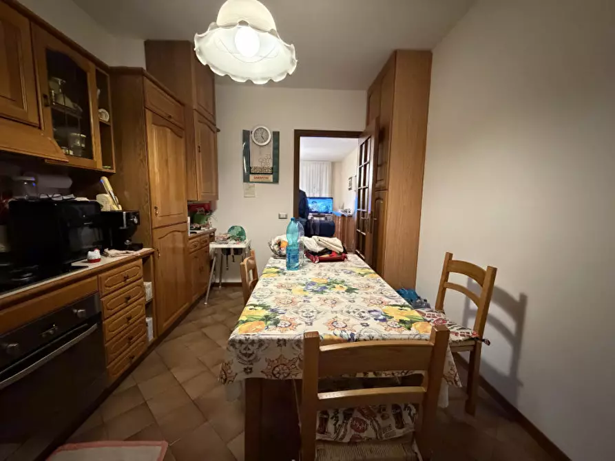 Immagine 5 di Appartamento in vendita  a Senigallia