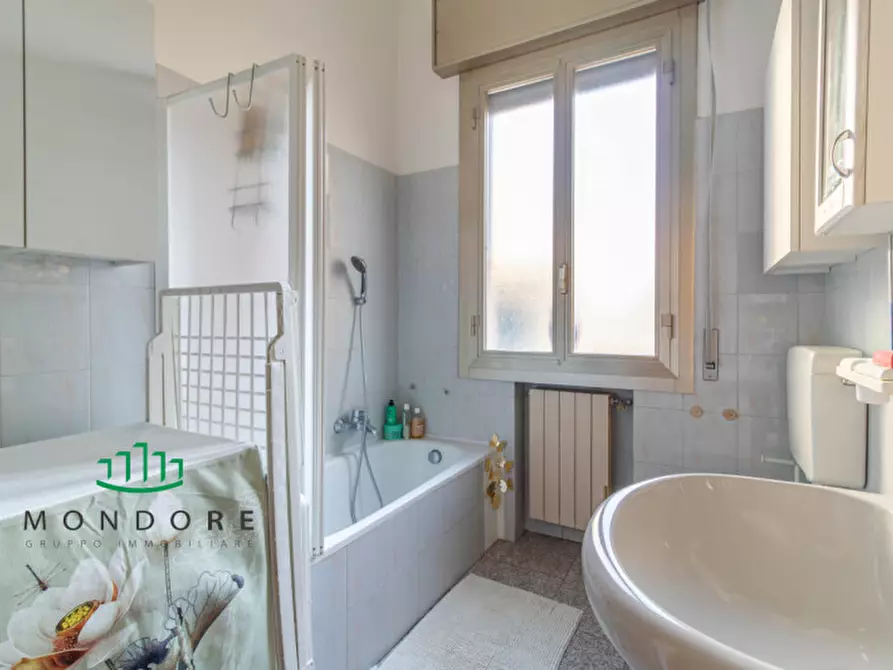 Immagine 27 di Appartamento in vendita  in VIA EMILIA LEVANTE a San Lazzaro Di Savena