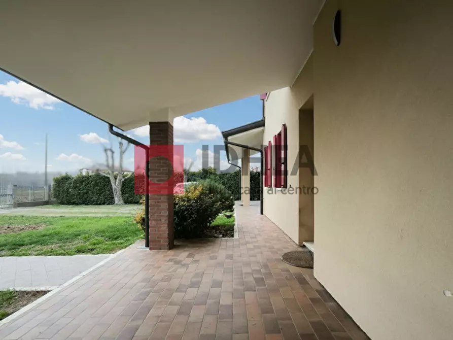 Immagine 3 di Casa indipendente in vendita  in VIA PIAVE a Roncade