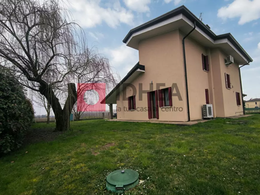Immagine 4 di Casa indipendente in vendita  in VIA PIAVE a Roncade