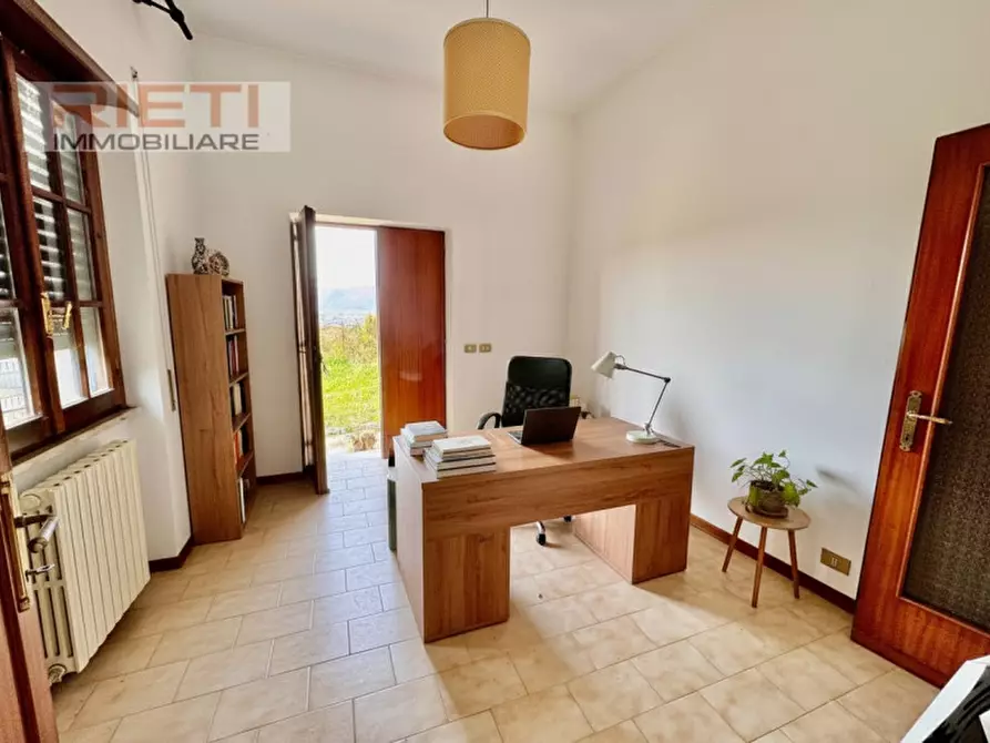 Immagine 19 di Villa in vendita  in via giacomo matteotti, 6 a Cantalice