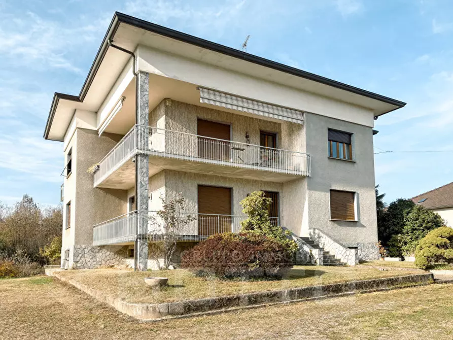 Immagine 4 di Appartamento in vendita  in via molino nuovo n 2 a Fontaneto D'agogna