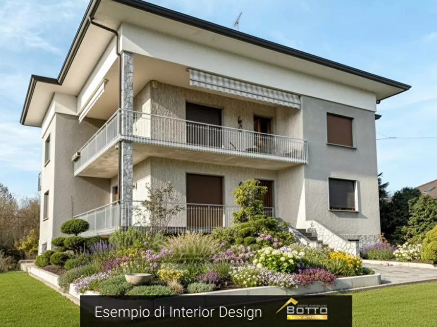 Immagine 5 di Appartamento in vendita  in via molino nuovo n 2 a Fontaneto D'agogna