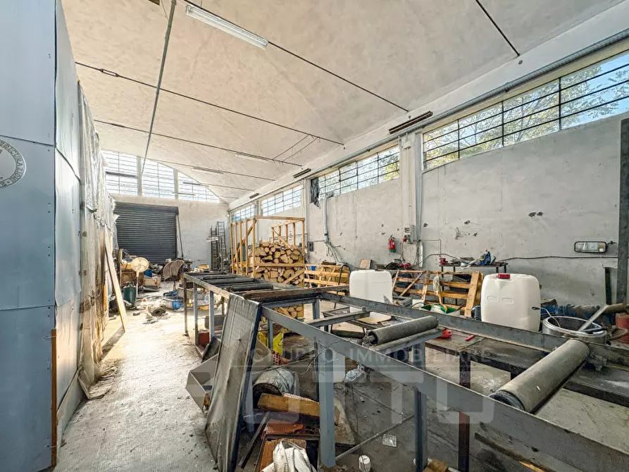 Immagine 32 di Appartamento in vendita  in via molino nuovo n 2 a Fontaneto D'agogna