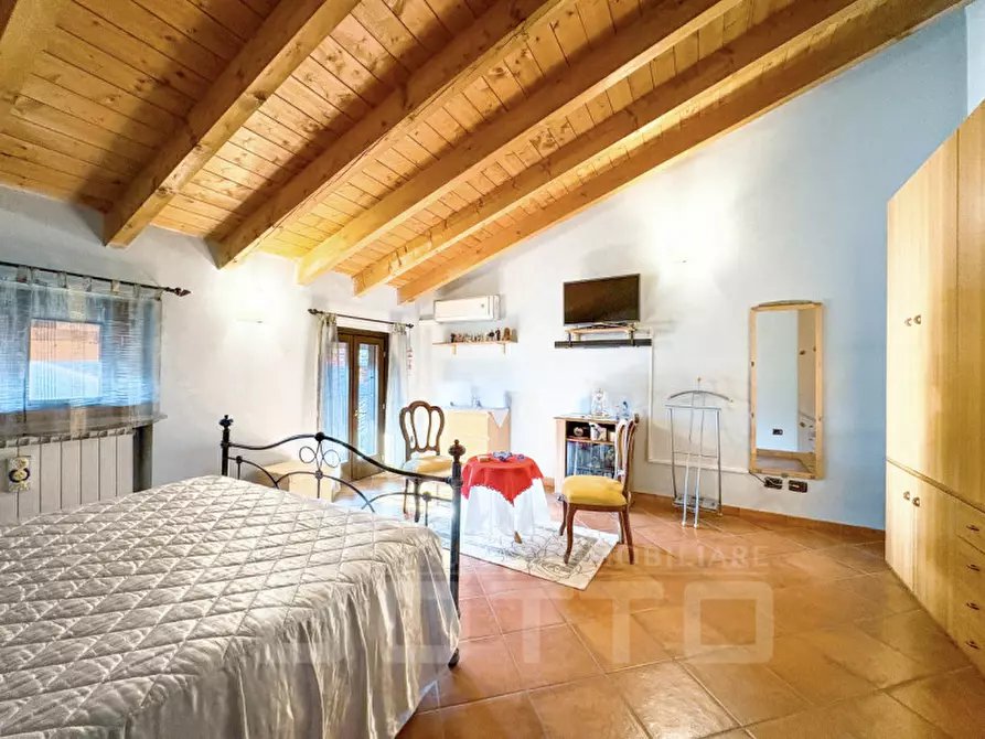 Immagine 12 di Villetta a schiera in vendita  in via santa maria n 40 a Bellinzago Novarese