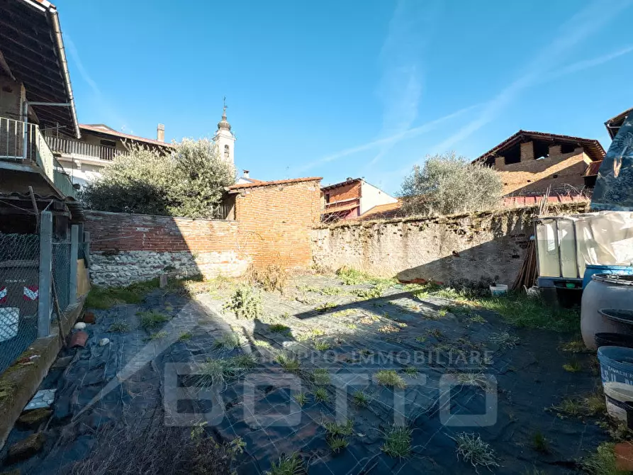 Immagine 31 di Villetta a schiera in vendita  in via santa maria n 40 a Bellinzago Novarese