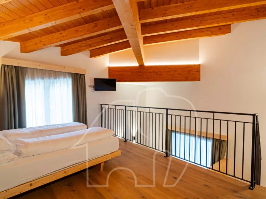 Immagine 3 di Bed & Breakfast in vendita  a Cavareno