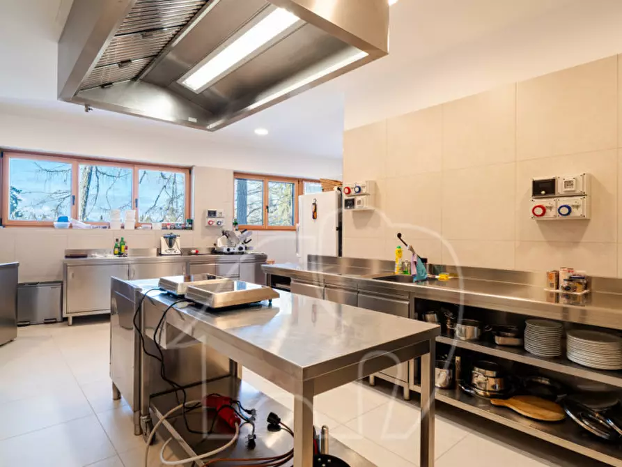 Immagine 11 di Bed & Breakfast in vendita  a Cavareno