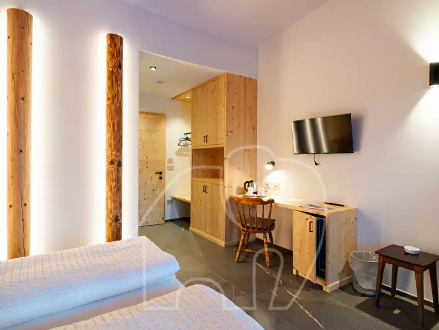 Immagine 25 di Bed & Breakfast in vendita  a Cavareno