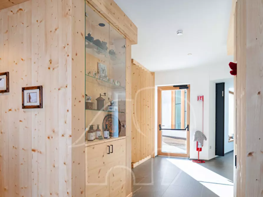 Immagine 33 di Bed & Breakfast in vendita  a Cavareno