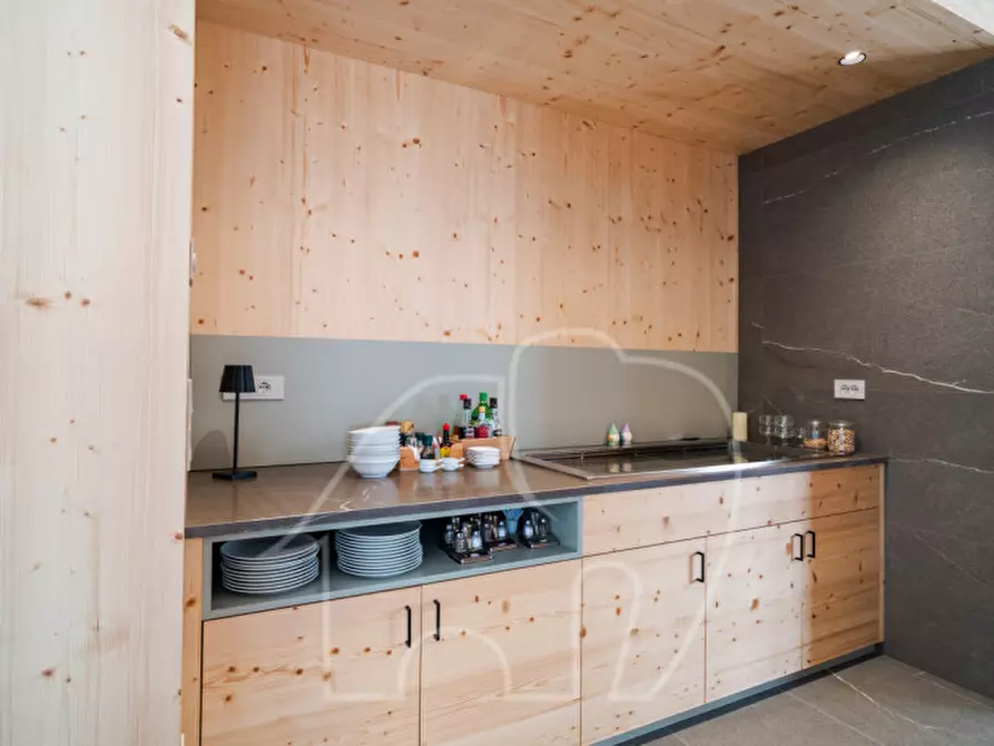 Immagine 34 di Bed & Breakfast in vendita  a Cavareno